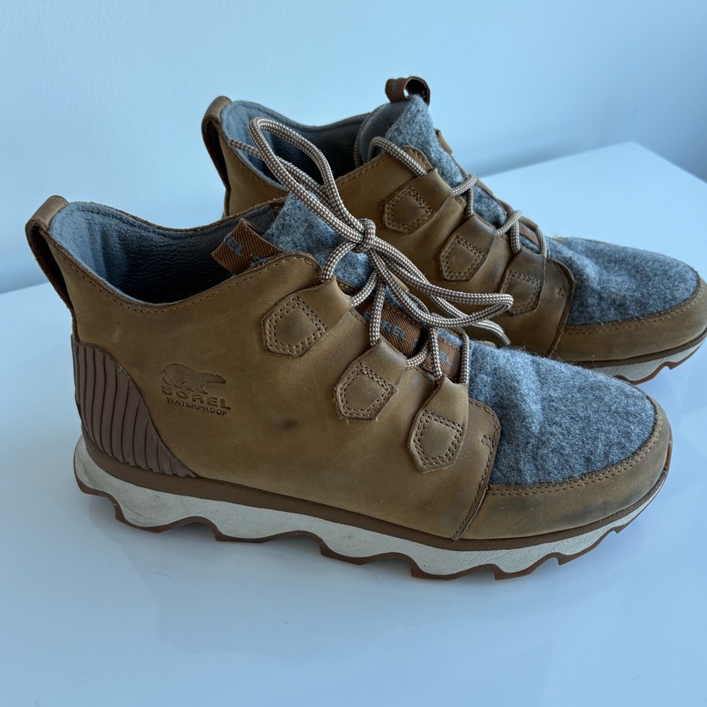 Sorel Brown and Gray Winter Boots
